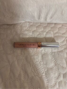 Anastasia Beverly Hills Nude Liquid Lipstick